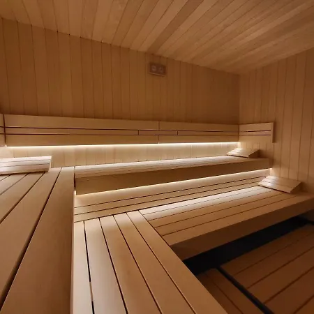 S Luxusnym Privatnym Wellness بيت للعطل Krusetnica