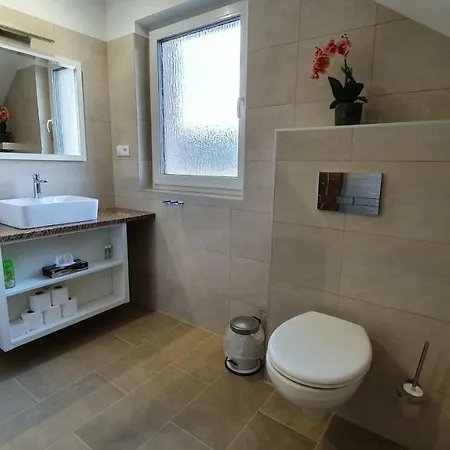 S Luxusnym Privatnym Wellness *