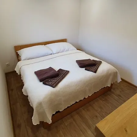 بيت للعطل S Luxusnym Privatnym Wellness *