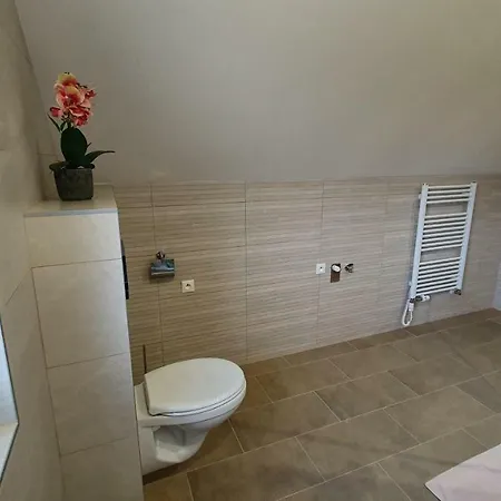 S Luxusnym Privatnym Wellness Semesterbostad Krusetnica