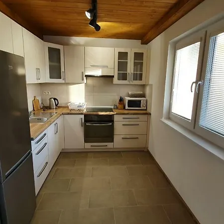 S Luxusnym Privatnym Wellness بيت للعطل Krusetnica