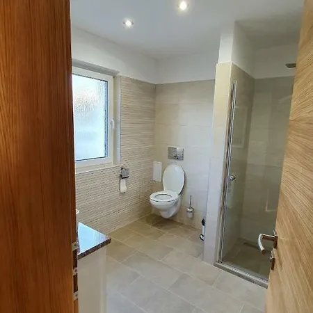 بيت للعطل S Luxusnym Privatnym Wellness *