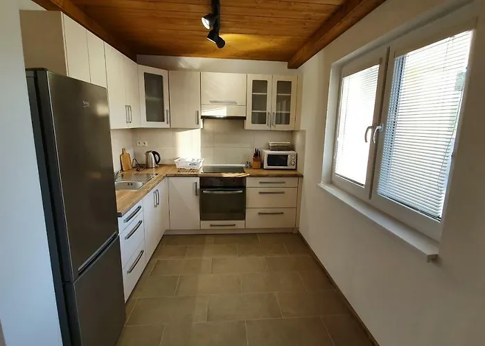 S Luxusnym Privatnym Wellness Semesterbostad Krusetnica